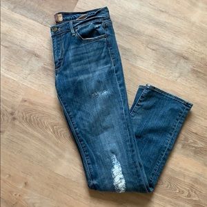 Driftwood Aubrey Distressed Jeans